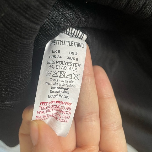 Pretty Little Thing Black Long Sleeve Maxi Dress. Pre-Owned. - Picture 7 of 7